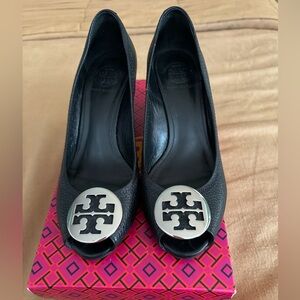 Tory Burch Pumps- size 8